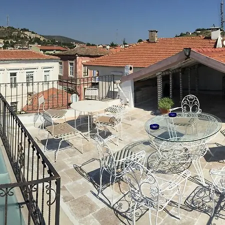 Hotel Sayeban *